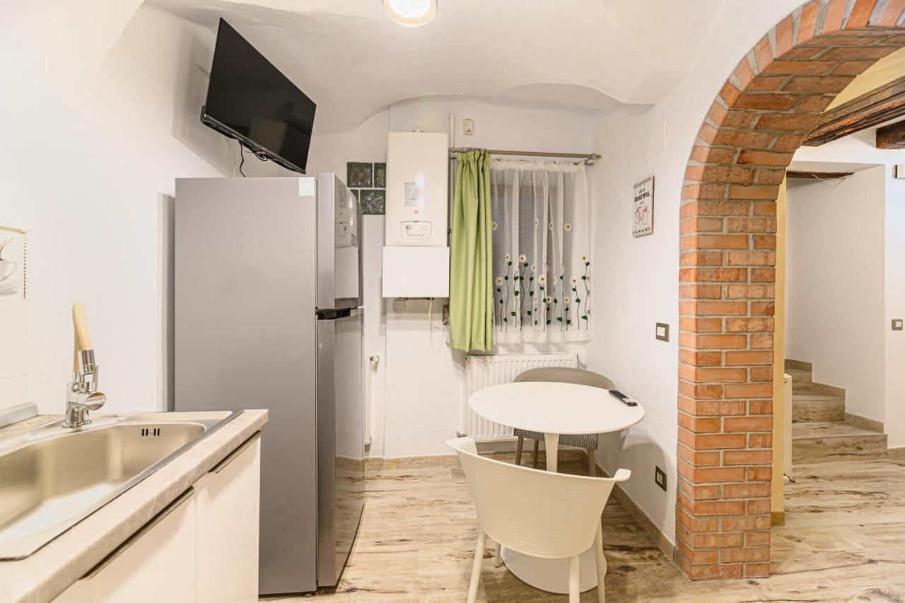 Dimora Np - Brasov Apartment Bagian luar foto